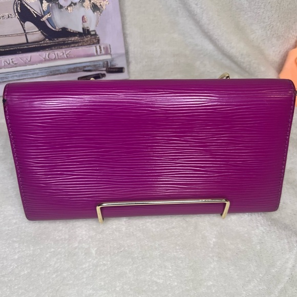 Louis Vuitton Sarah wallet Epi leather - Picture 2 of 16